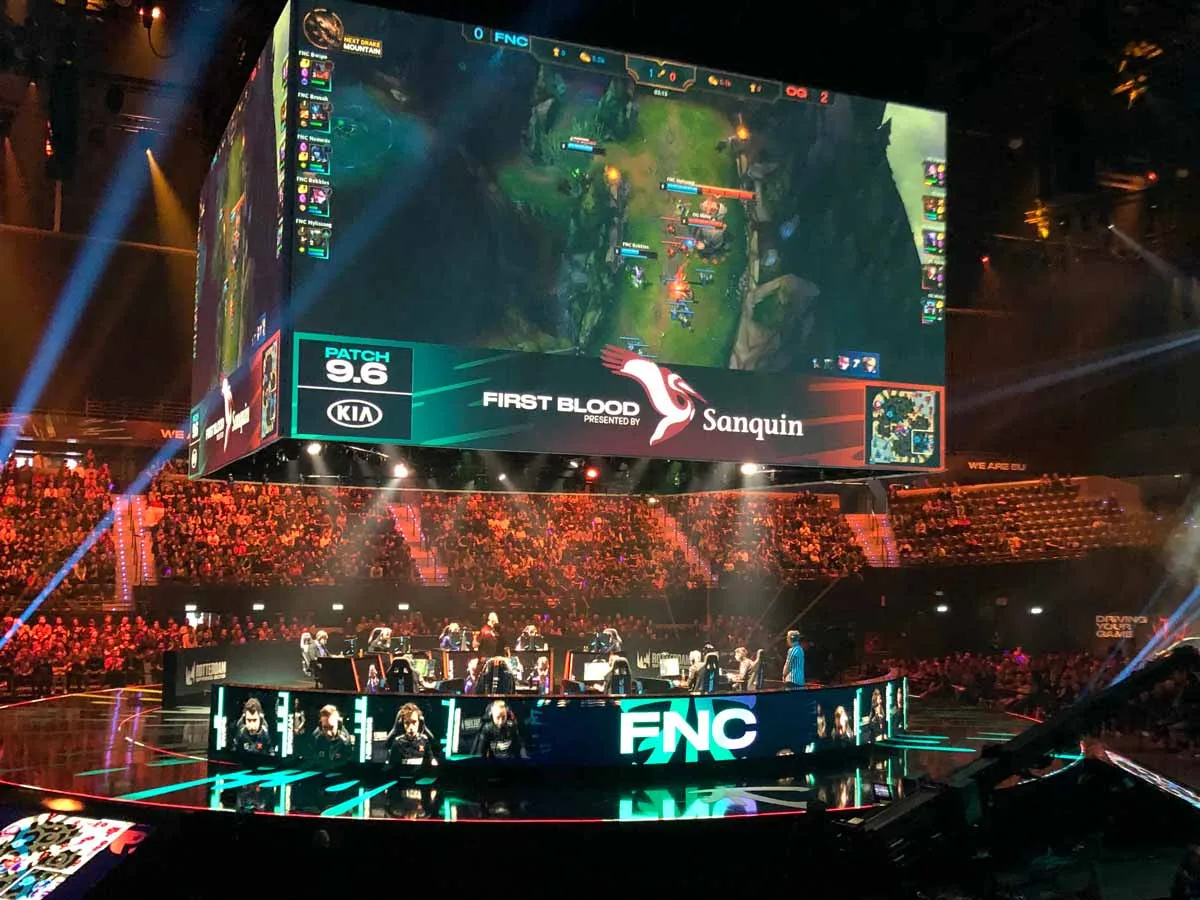 LoL to the rescue in een esports campagne die levens redt - Johan Cruyff Institute