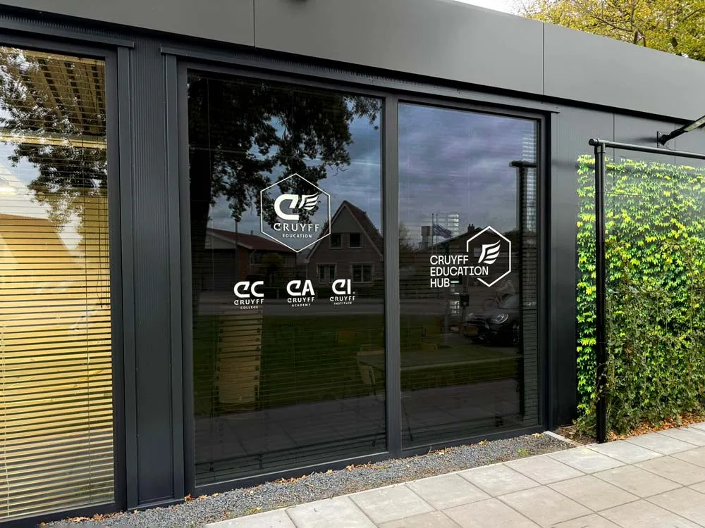 Nieuw: Professional Certificate in Sport Marketing and Brand Management Blended Heerenveen: strategische opleiding om sportbusiness te leiden - Johan Cruyff Institute.