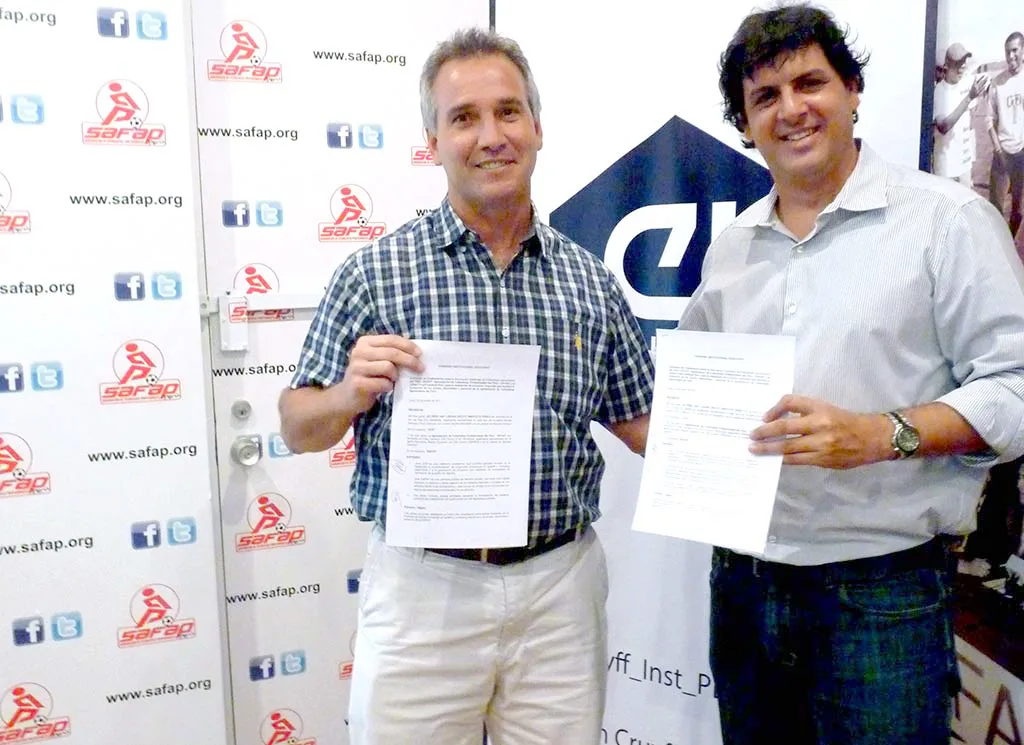 SAFAP, a member of the FIFPro America Division, signs Johan Cruyff Institute