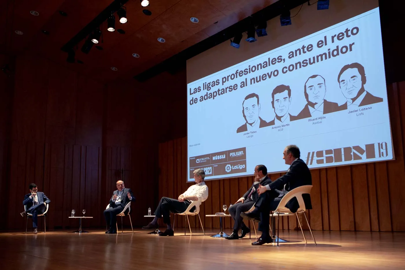Professional leagues, faced with the challenge of attracting digital natives