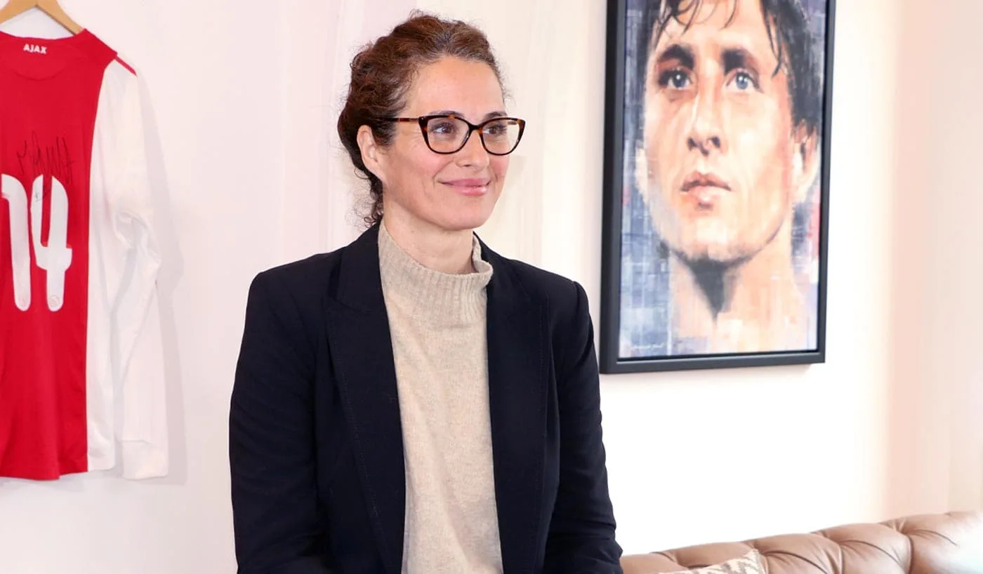 Cristina Pales is Marketing and Communications Director at Johan Cruyff Institute.